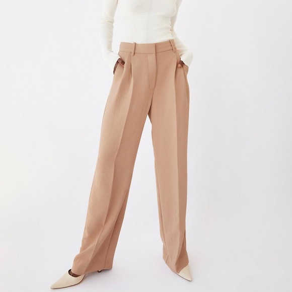 Wilfred Pants - ARITZIA WILFRED EFFORTLESS PANTS, Size 8, Colour: Gold Camel / Beige, NWT